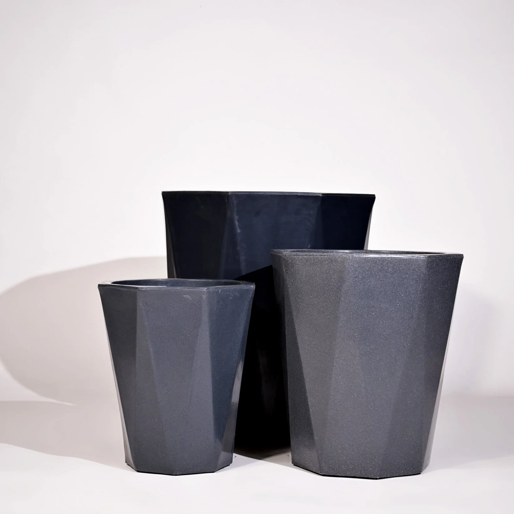 Diamond Outdoor Polymer Planters For Garden, Balcony (Pair Of Large, Small And Medium) - Image 5