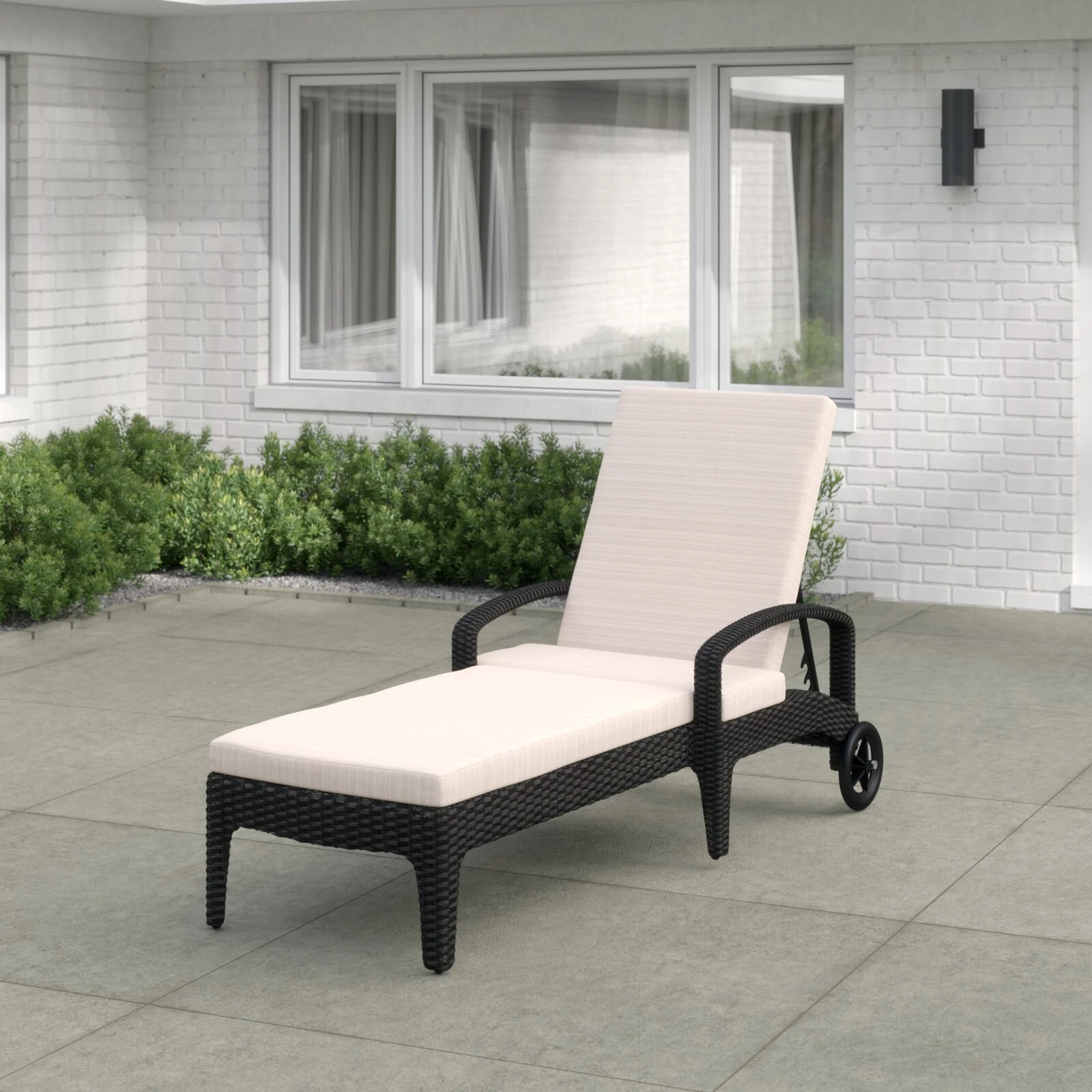 Brisk Outdoor Swimming Poolside Lounger (Black) - Image 2